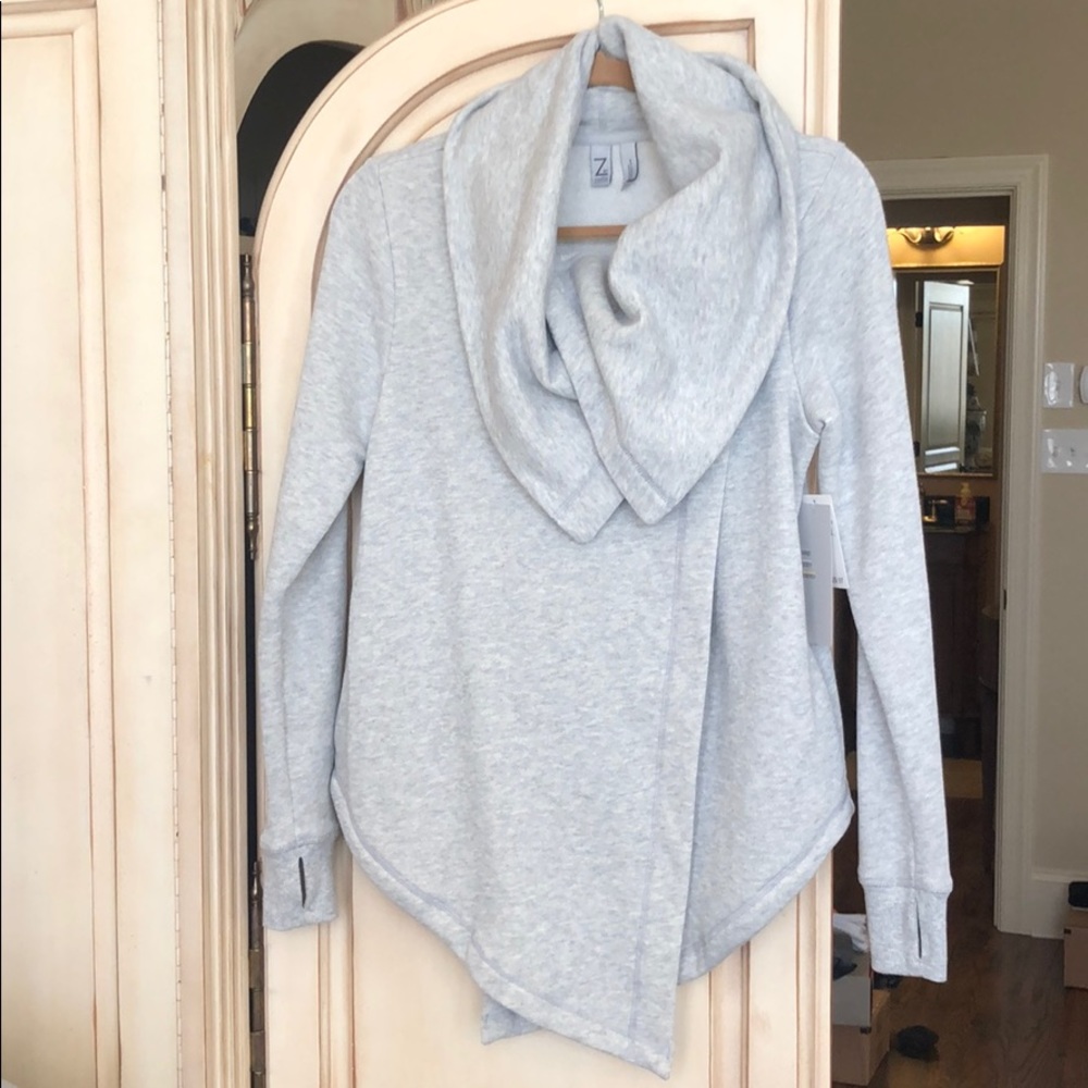 NWT Z by Zella sweatshirt/top